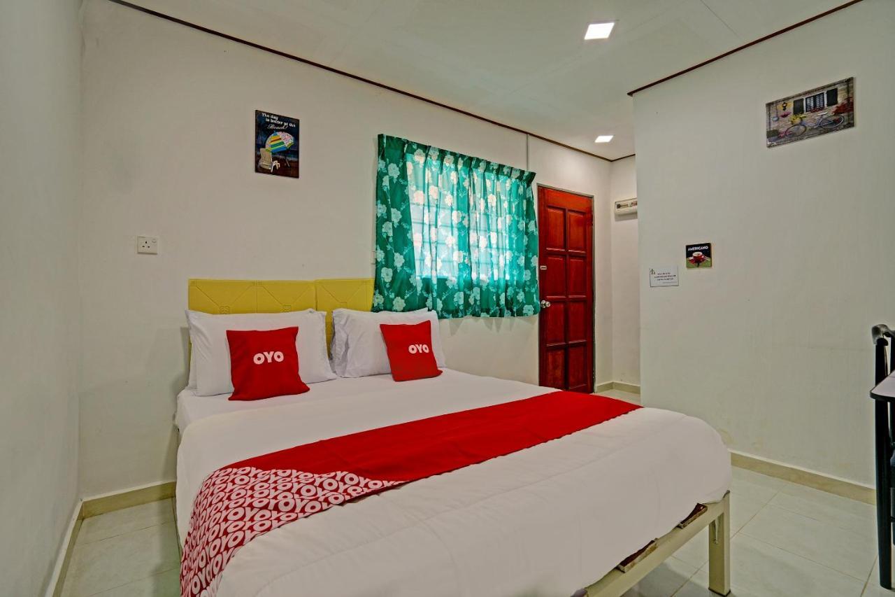 Hotel Capital O 90423 Teratai Chalet Kampong Raja Zewnętrze zdjęcie