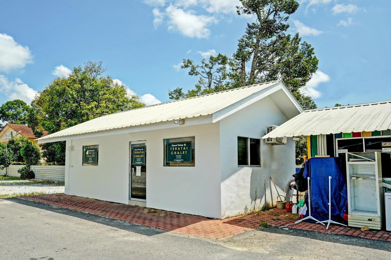 Hotel Capital O 90423 Teratai Chalet Kampong Raja Zewnętrze zdjęcie