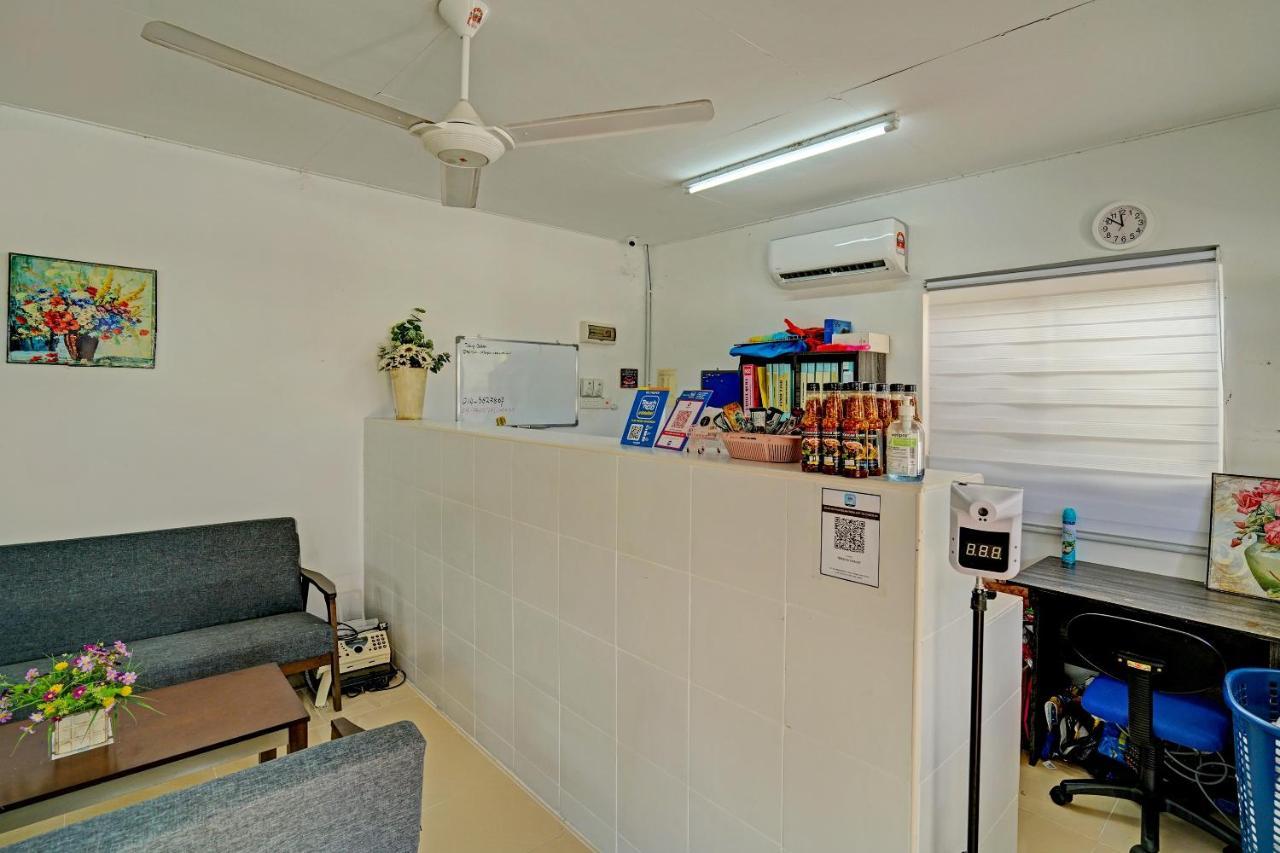 Hotel Capital O 90423 Teratai Chalet Kampong Raja Zewnętrze zdjęcie
